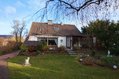 Einfamilienhaus auf großem Grundstück in ruhiger Lage